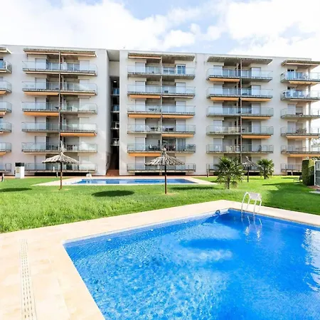 Pretty With Balcony Apartment *